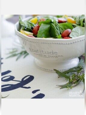Mary & Martha 'Gratitude' Ceramic Footed  Serving Bowl - White. NIB.